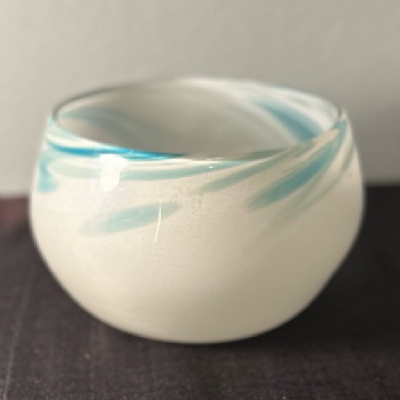 Vintage Handmade And Signed Kosta Boda Atoll Like Art Glass Bowl ‘87 - Picture 1 of 8
